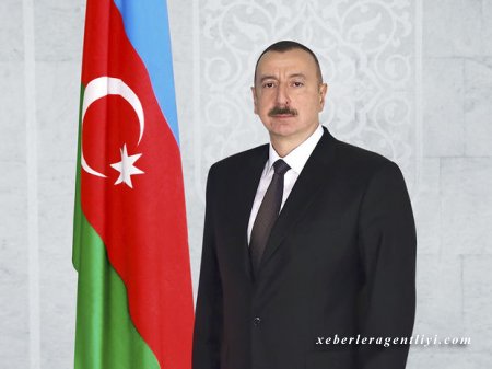 Prezident Albert Mustafayevi təltif etdi - SƏRƏNCAM