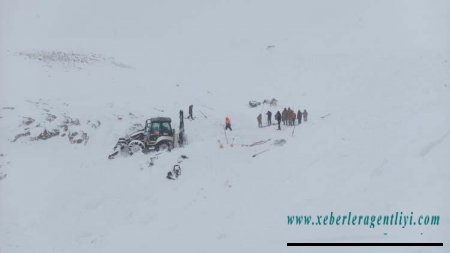 Türkiyədə qar uçqunu: 13 nəfər öldü - FOTOLAR