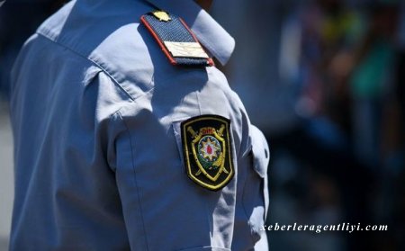 Azərbaycanda polis iş başında bıçaqlandı