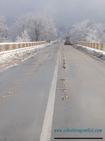 İsmayıllıya yağan qar ciddi problem yaratmayıb