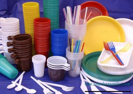 Gömrük xidməti bəzi plastik əşyaların idxalını QADAĞAN ETDİ