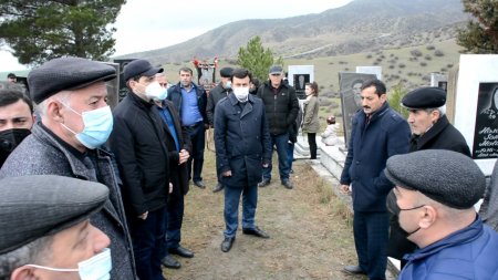 Bir kənddə eyni gündə doğulan iki qəhrəman şəhid qürurla yad edilib