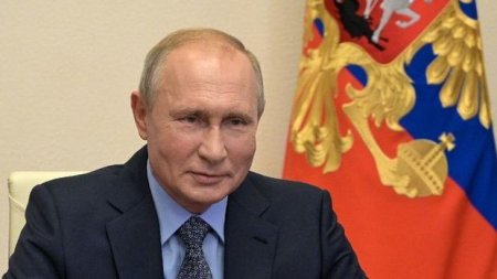 Putin niyə ictimai şəkildə peyvənd olunmadığını açıqladı - VİDEO