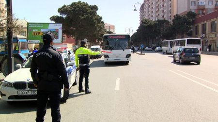 Abşeronda karantin qaydalarını pozan  şəxslər polislər tərəfindən cərimələniblər