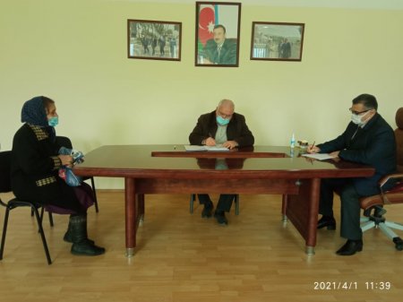 Deputatdan növbəti qəbul