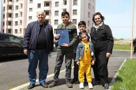 Əmək və Əhalinin Sosial Müdafiəsi Nazirliyi tərəfindən  Çernobıl əlillərinə 30 mənzil təqdim olundu