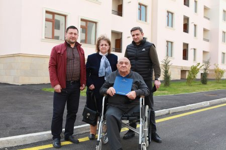 Əmək və Əhalinin Sosial Müdafiəsi Nazirliyi tərəfindən  Çernobıl əlillərinə 30 mənzil təqdim olundu