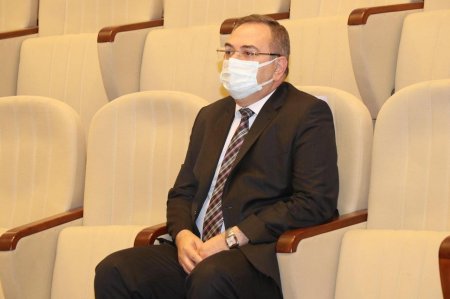 AzTU-nun yeni prorektoru kollektivə təqdim olundu
