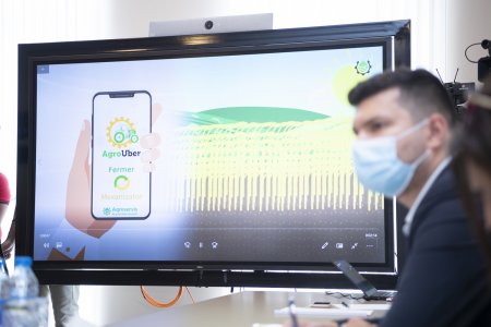 Azərbaycanda ilk dəfə fermer- mexanizator əlaqəsini təmin edəcək  “AgroUber” mobil tətbiqi istifadəyə verilib