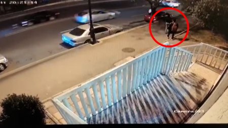 Bakıda hündürmərtəbəli binaların damından kəndirlə mənzillərə daxil olub oğurluq edən şəxslər saxlanılıblar