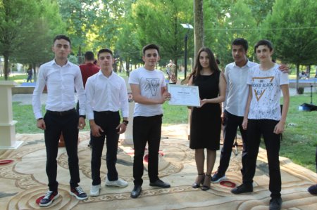 15 İyun - Milli Qurtuluş Gününə həsr olunmuş "Milli mədəniyyətimizin inkişafında Heydər Əliyevin rolu" mövzusunda onlayn konfrans və "Xəmsə" intellektual oyunu keçirilib 15 İyun - Milli Qurtuluş Gününə həsr olunmuş "Milli mədəniyyətimizin inkişafında Heydər Əliyevin rolu" mövzusunda onlayn konfrans və "Xəmsə" intellektual oyunu keçirilib