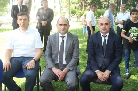 15 İyun - Milli Qurtuluş Gününə həsr olunmuş "Milli mədəniyyətimizin inkişafında Heydər Əliyevin rolu" mövzusunda onlayn konfrans və "Xəmsə" intellektual oyunu keçirilib 15 İyun - Milli Qurtuluş Gününə həsr olunmuş "Milli mədəniyyətimizin inkişafında Heydər Əliyevin rolu" mövzusunda onlayn konfrans və "Xəmsə" intellektual oyunu keçirilib