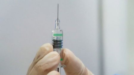 Çində vurulan vaksinlərin sayı bir milyardı keçdi