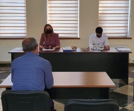 Millət vəkili Könül Nurullayeva vətəndaşların müraciətlərini aidiyyəti qurumlara yönləndirdi.