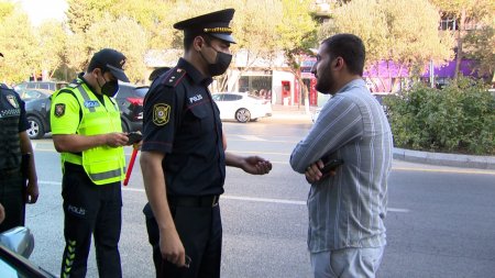 Sumqayıtda polis əməkdaşları ictimai nəqliyyatda və şadlıq saraylarında reydlər keçirib