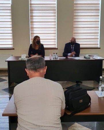 Deputat Nizami rayonu sakinlərini qayğılandıran məsələlərlə maraqlanıb