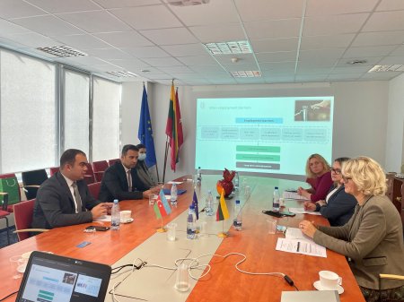 Dövlət Məşğulluq Agentliyinin nümayəndə heyəti Litva Respublikasında səfərdədir