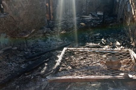 Azərbaycanda dəhşət: Bir ailə yanaraq öldü - FOTO