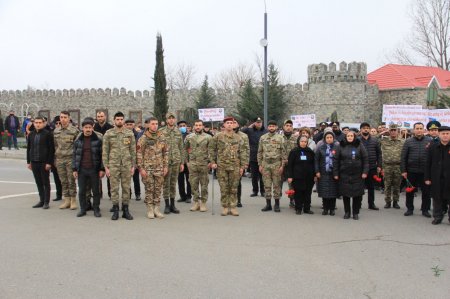 İsmayıllıda Xocalı soyqırımının 30-cu ildönümü ilə əlaqədar “Soyqırım abidəsi”nə yürüş təşkil edilib