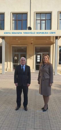 Könül Nurullayeva Nizami rayonunda yerləşən təhsil ocaqlarına baş çəkib