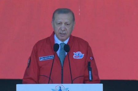 Ərdoğan: “Türk millətinin qəlbindəki Azərbaycan sevgisini kim çıxara bilər?! İki qardaşı kim ayıra bilər?!”