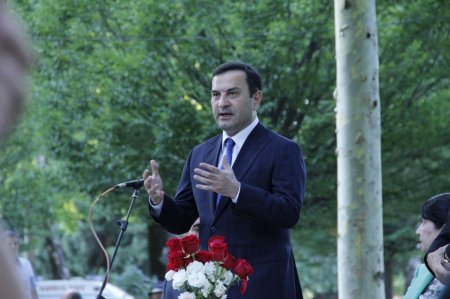 İsmayıllı Rayon Təhsil sektorunda yüksək nəticə göstərmiş məzunların mükafatlandırma mərasimi keçirilib