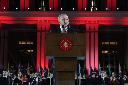 Ərdoğan: “Yunanıstan Türkiyə təyyarələrinə raket atmaqla NATO-ya meydan oxuyur”