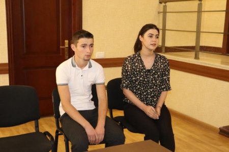 Novruz Aslanov seçiciləri qəbul edib - FOTOLAR