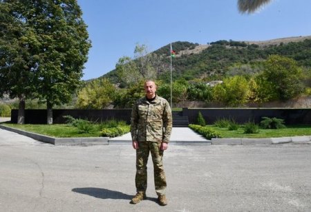 İlham Əliyev: “Ermənistan sülh istəmir, yenə də revanşist fikirlərlə yaşayır”