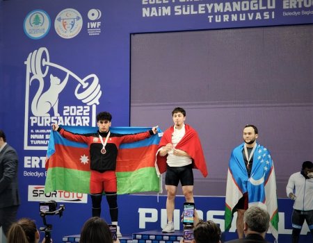 Ömər Cavadov xatirə turnirində gümüş medal qazandı