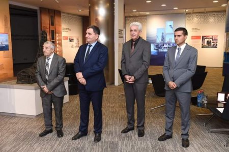 SOCAR-ın Baş ofisində “Neft Daşları” qəzeti əməkdaşlarının mükafatlandırılması mərasimi keçirilib