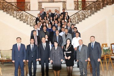 İsmayıllı rayon Heydər Əliyev Mərkəzində İdeoloji Maarifləndirmə Konsepsiyasına uyğun “Prezident İlham Əliyevin çoxşaxəli siyasəti