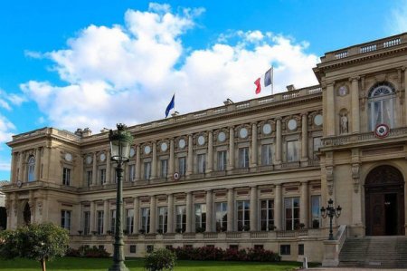 Fransa XİN: “Parlament qətnamələri Parisin rəsmi mövqeyini əks etdirmir”