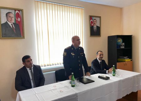 Tərtər Rayon Polis Şöbəsinin təşkilatçılığı ilə rayonun Yuxarı Sarıcalı kənd tam orta məktəbində şagidlərin iştirakı ilə narkomaniya əleyhinə maarifləndirmə tədbiri keçirilib
