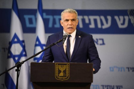 Lapid: “İsrail İranın nüvə silahı əldə etməsinə imkan verməyəcək”