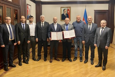 AzTU ilə Bilişim Vadisi arasında əməkdaşlıq protokolu imzalanıb