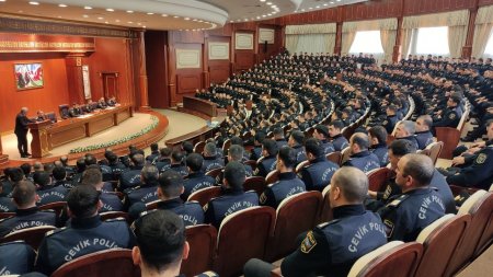 Əlahiddə Çevik Polis Alayında ulu öndər Heydər Əliyevin əziz xatirəsi anılıb
