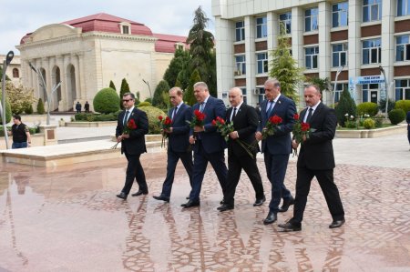 Novruz Aslanov ulu öndər Heydər Əliyev ili ilə bağlı Ağsuda tədbirdə iştirak edib