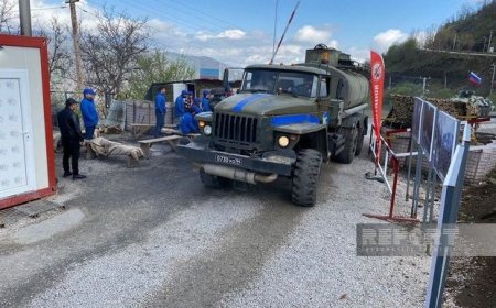 Ekofəalların aksiyasının 138-ci günü: Sülhməramlıların avtomobilləri Xankəndi yolunda maneəsiz hərəkət edirlər