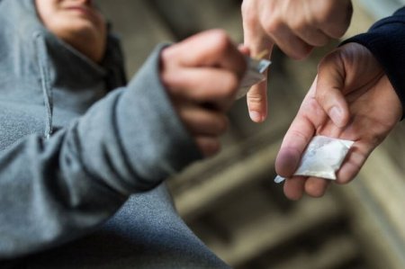 Ekspert Xaçikyan: “Rəsmi məlumatlarımıza görə, Ermənistanda narkotiklərdən istifadə 95% artıb”