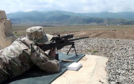 Azərbaycan Ordusunda snayperlərin peşəkarlığı artırılır - VİDEO