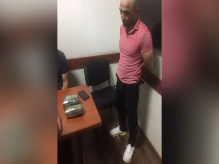 Nəsimi rayonunda “Behzat” adlı iranlı narkotacirin şəbəkəsinə daxil olan şəxsdən 3 kiloqram heroin və tiryək götürülüb