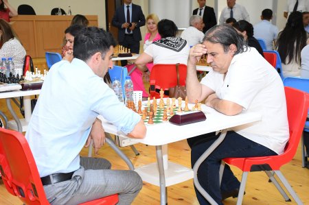 Təhsil işçiləri arasında şahmat turniri