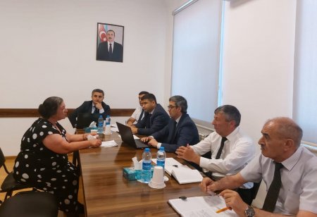 Avqustun 9-da Qazax-Tovuz Regional Təhsil İdarəsində vətəndaş qəbulu keçirilib