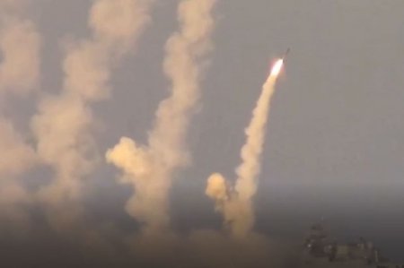 Ukraynanın dörd vilayətində vəziyyət gərgindir: Rusiya İran dronları ilə hücum edib - VİDEO