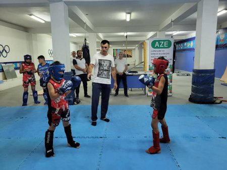 İsmayıllı Olimpiya İdman Kompleksində “Kikboksinq” idman növü üzrə rayon birinciliyi keçirildi