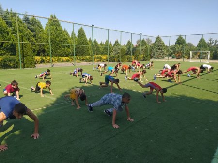  “İdman hamı üçün” layihəsi çərçivəsində sərbəst güləş idman növü üzrə nümunəvi çıxışlar  təşkil edilib
