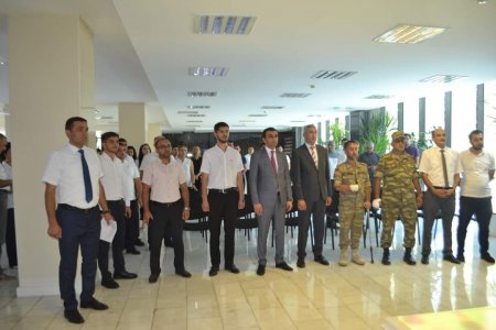 “Heydər Əliyev və Azərbaycan dili” mövzusunda şəhərdə fəaliyyət göstərən gənclərin iştirakı ilə tədbir təşkil edilmişdir