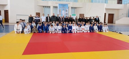 Cüdo idman növü üzrə  şəhid Vüsal Dəmirovun əziz xatirəsinə həsr olunmuş regional turnir keçirilib