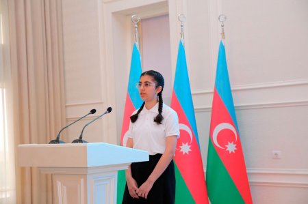 Sentyabrın 8-də Gəncə - Daşkəsən Regional Təhsil İdarəsi  üzrə təhsil işçilərinin sentyabr konfransı keçirilib.